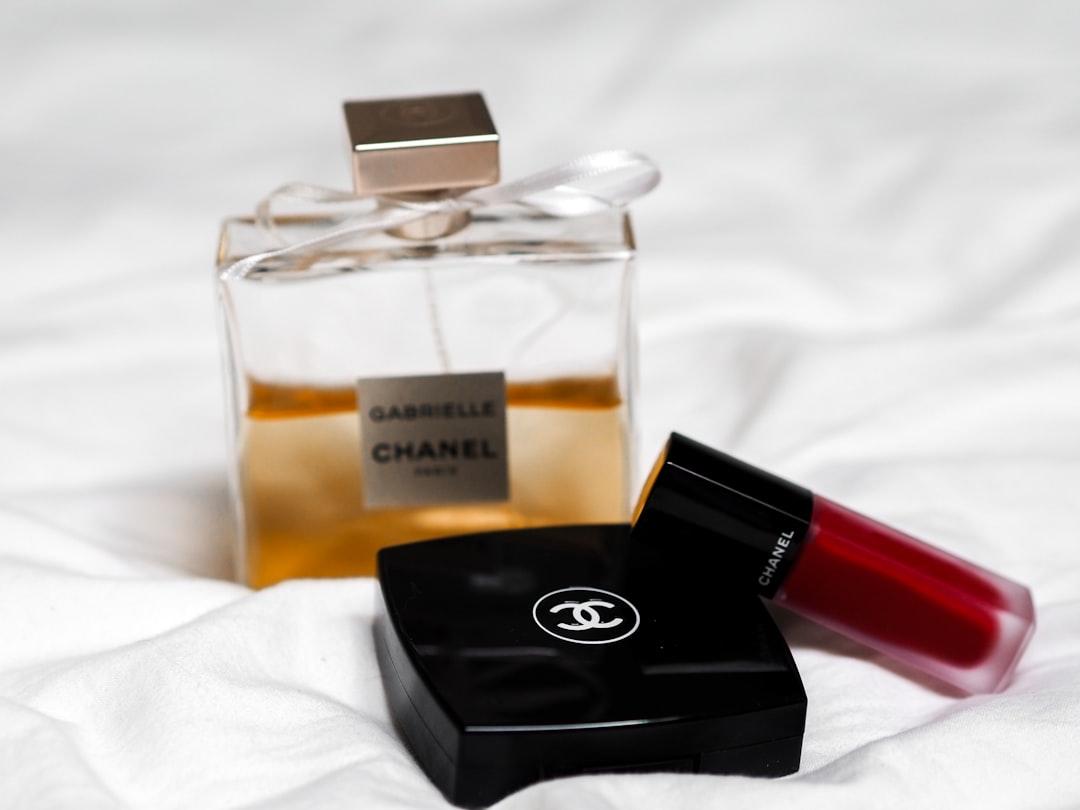 Những nguyên nhân gây mụn