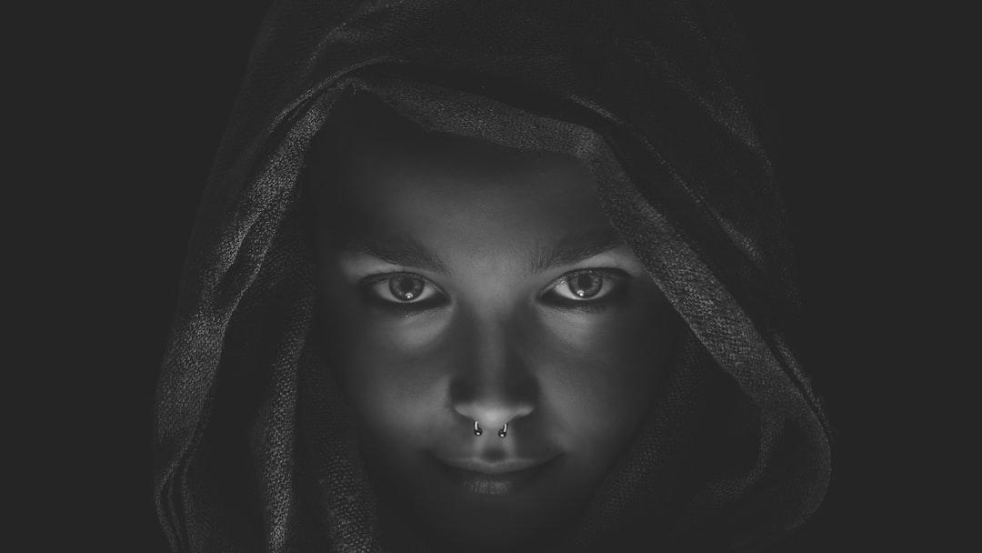Closeup photo of woman's face from Sebastian Unrau on Unsplash