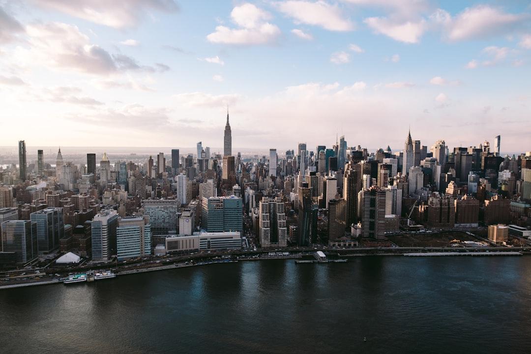 Aerial photography of empire state building from Thomas Habr on Unsplash TPHCM: Hết nhiều loại vắc xin ngừa bệnh